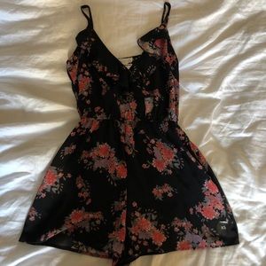 XS Full Tilt Floral Romper